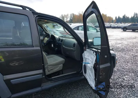 2006 Jeep Liberty Sport from USA, damaged, VIN 1J4GL48K86W119563